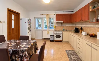 Casă independentă energetic | 387 mp construiți | Teren 1.400 mp - Poză 28