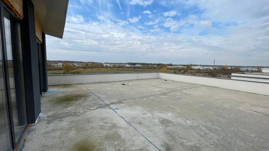 Penthouse -4 camere-Terasa 160 MP 299.000€ | Ghiroda | - Poză 3