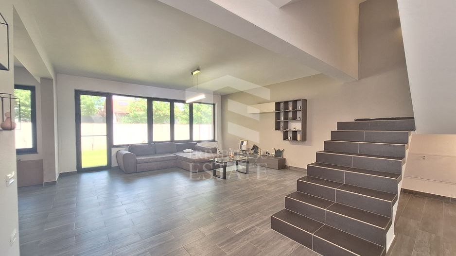 Duplex 4 cam 3 bai parcare&curte Prelungirea Ghence str. Maracineni - Poză 3