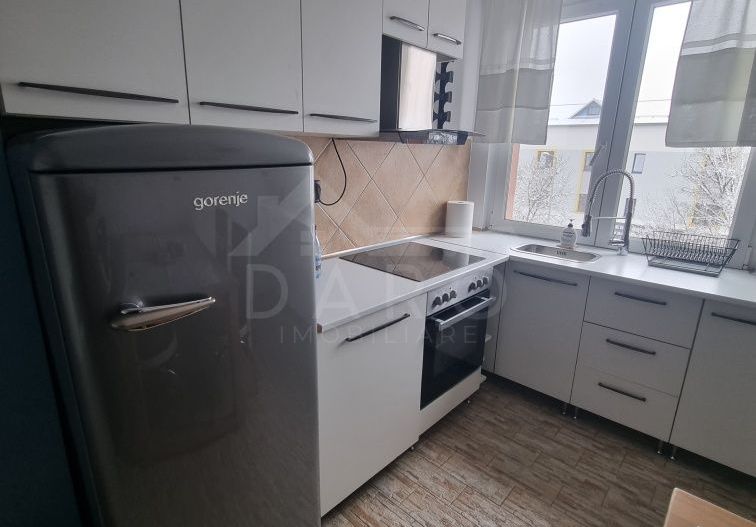 Apartament de inchiriat 2 camere UMF - Poză 2