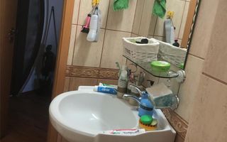 Apart  2 cam spațios Aradului- parter cu balcon centrala proprie - Poză 17