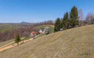 Teren intravilan în Poiana Mărului, 3.791 mp cu priveliste panoramica - Poză 21