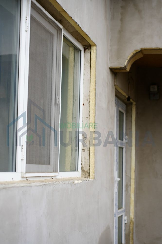 Casă 705 mp și Teren 1.700 mp în intravilan, Madârjești, 30 km de Iași - Poză 3