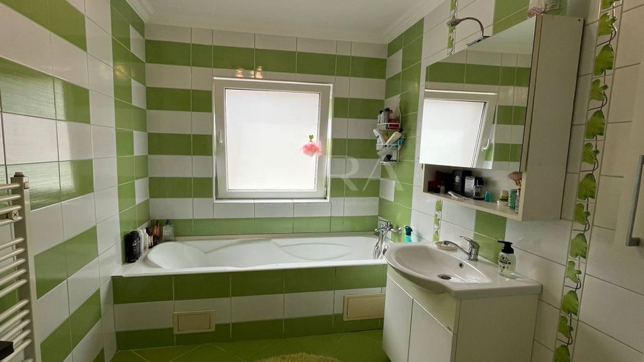 Apartament cu 2 camere decomandat, Florești, Eroilor. - Poză 5