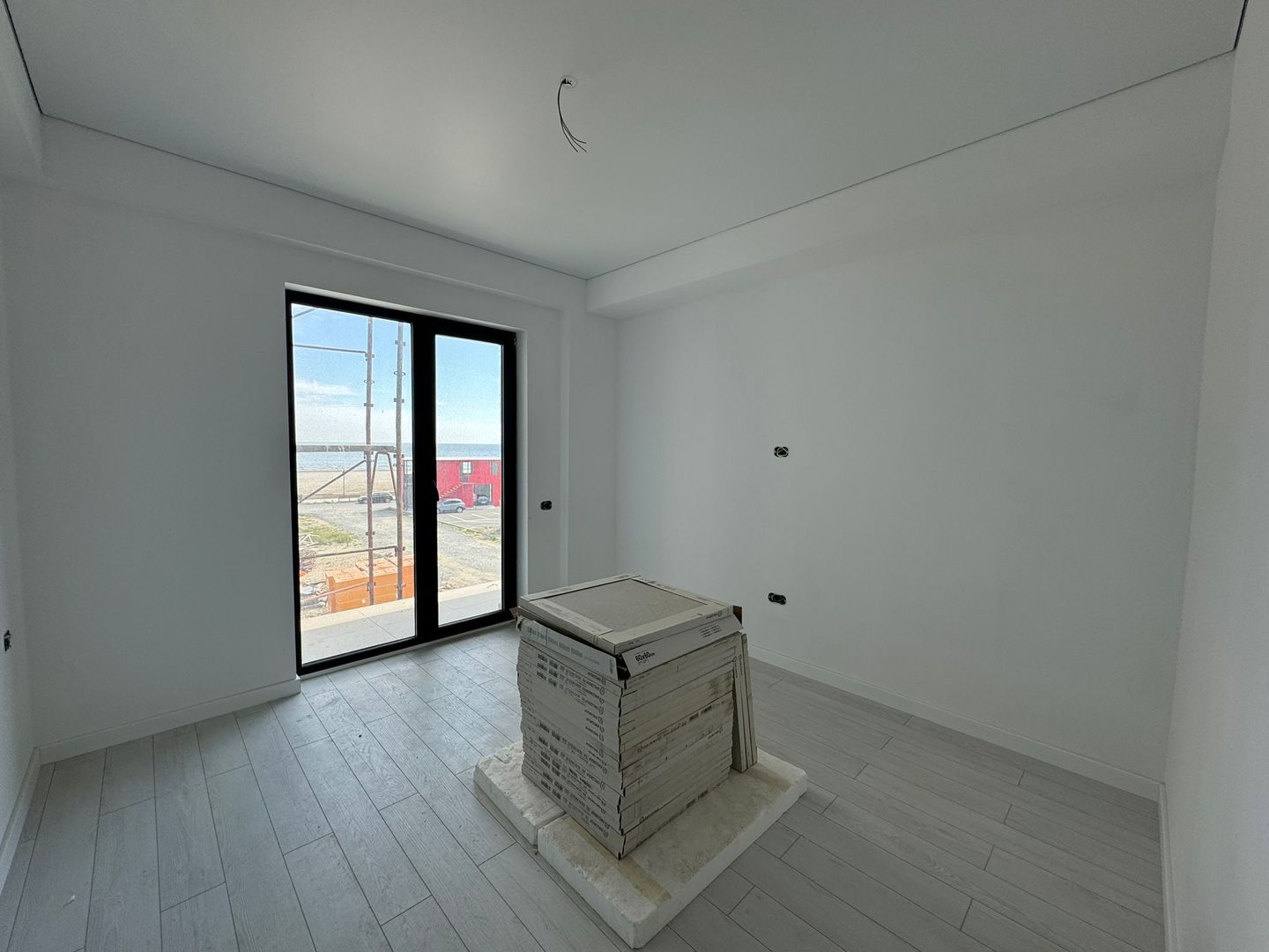 Apartament de vanzare 2 camere- vedere la mare - Poză 9