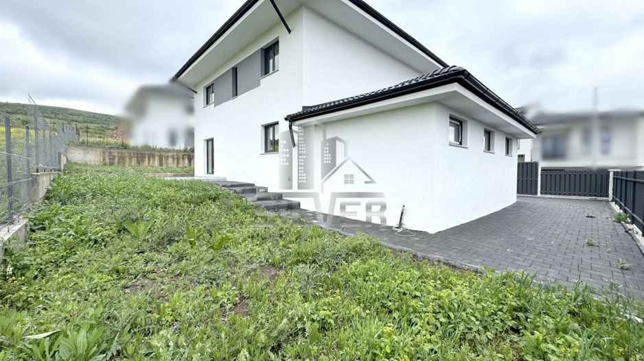 Casa individuala cu teren de 500 mp in zona accesibila. - Poză 3