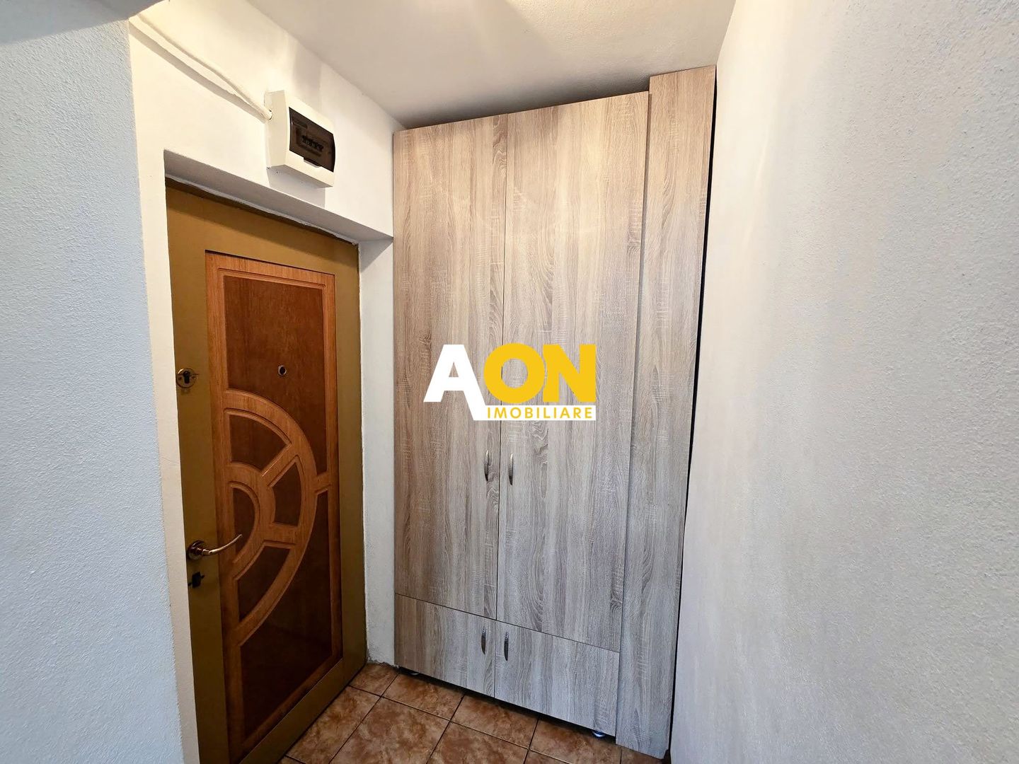 Apartament 2 camere, parter, 52 mp utili, zona sub stadion - Poză 8
