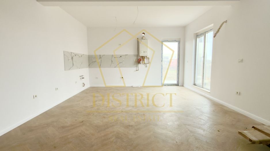 Duplex modern cu 4 camere | Covaci - Poză 1