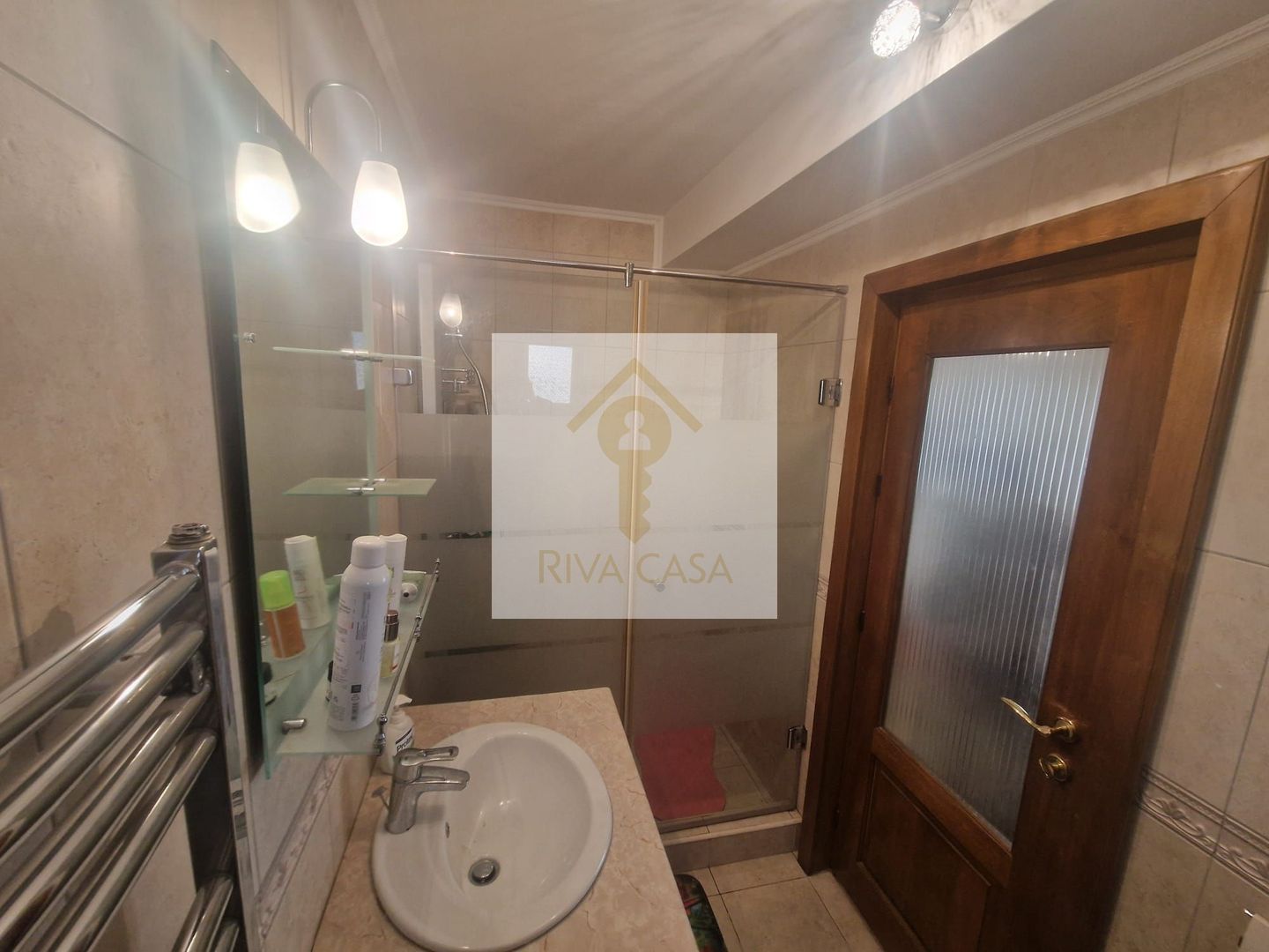 De vânzare: Vilă unică, vintage-modernă, zonă Grigorescu Oradea. - Poză 17