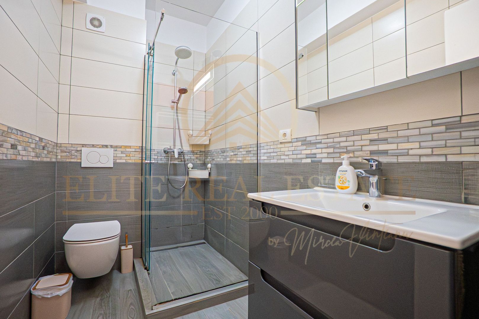 Tomis Plus – Building Stefan – 3 camere la cheie, 93 mp utili, etaj 2! - Poză 10