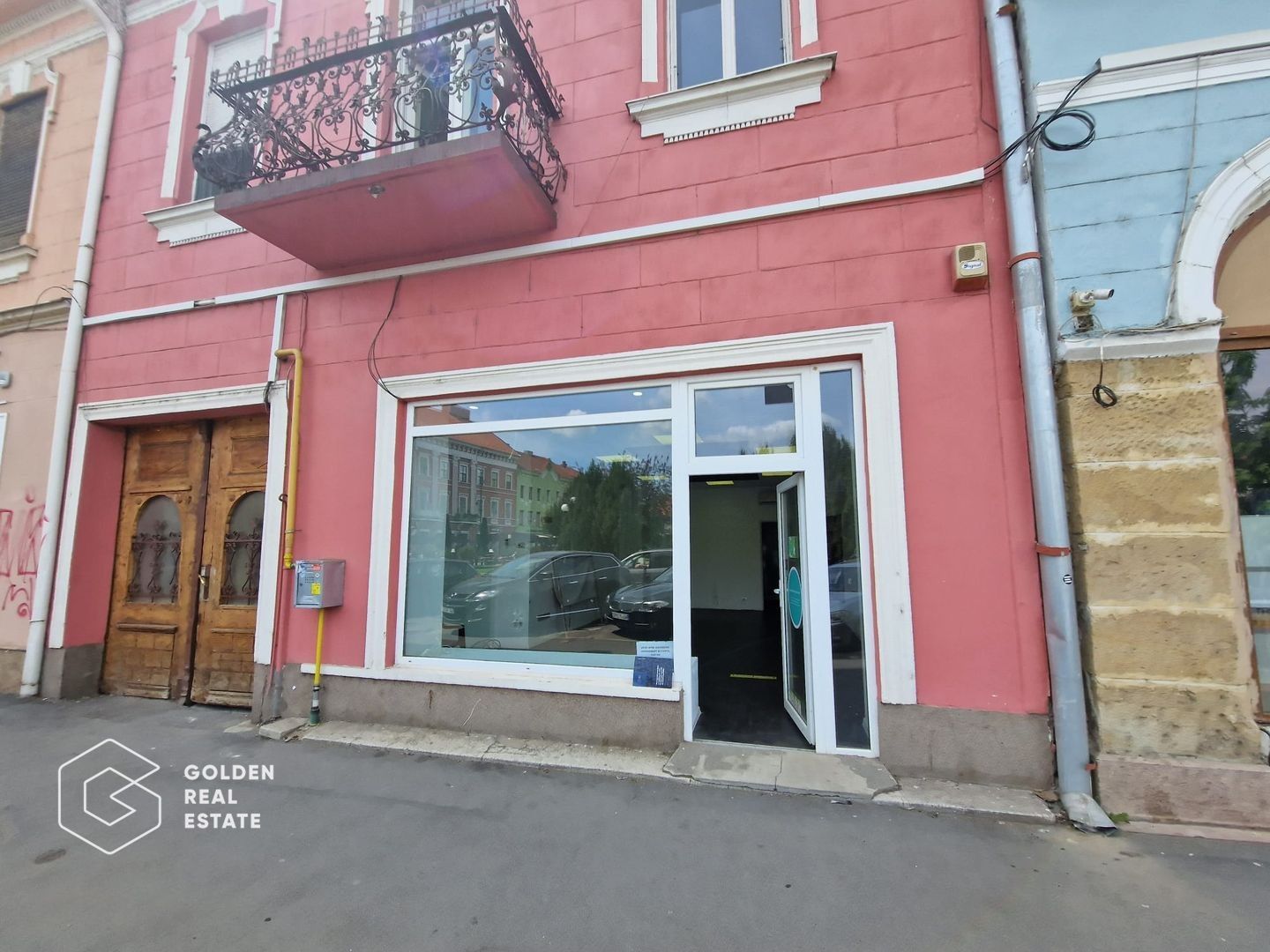 Spatiu comercial ultracentral, cu vitrina si acces stradal, Piata Avram Iancu - Poză 1