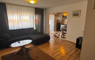 Apartament modern 2 camere - Centru Alba Iulia - Parcare - Balcon