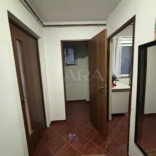 Apartament 1 camera, decomandat, zona Între Lacuri - Poză 6