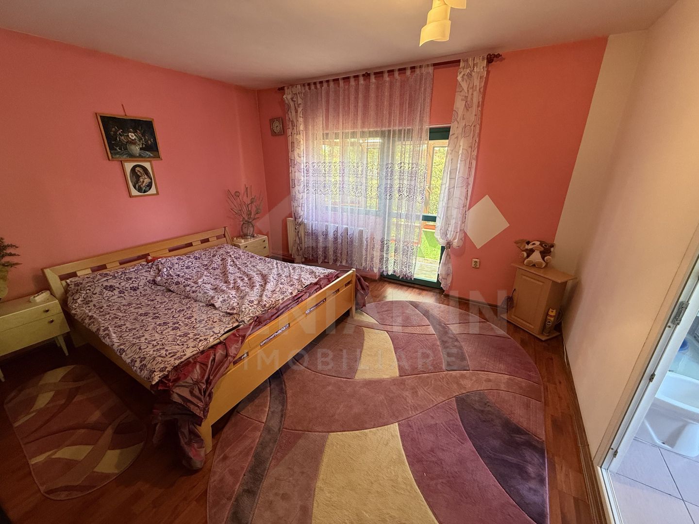 Casa Spatioasa D+P+1+M – 615mp - Teren 1000mp - Rovine - Poză 7