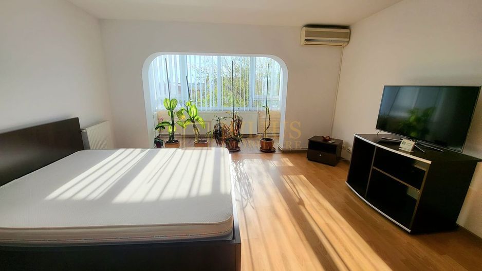 3 camere| Badea Cartan| apartament superb| centrala proprie| - Poză 2