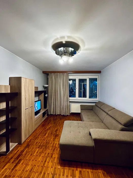 Apartament spatios 1 Mai metrou - Poză 2