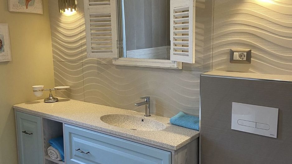 BRASADAS vinde Ap 2 cam 85mp 2018 vedere lac Siutghiol. - Poză 7