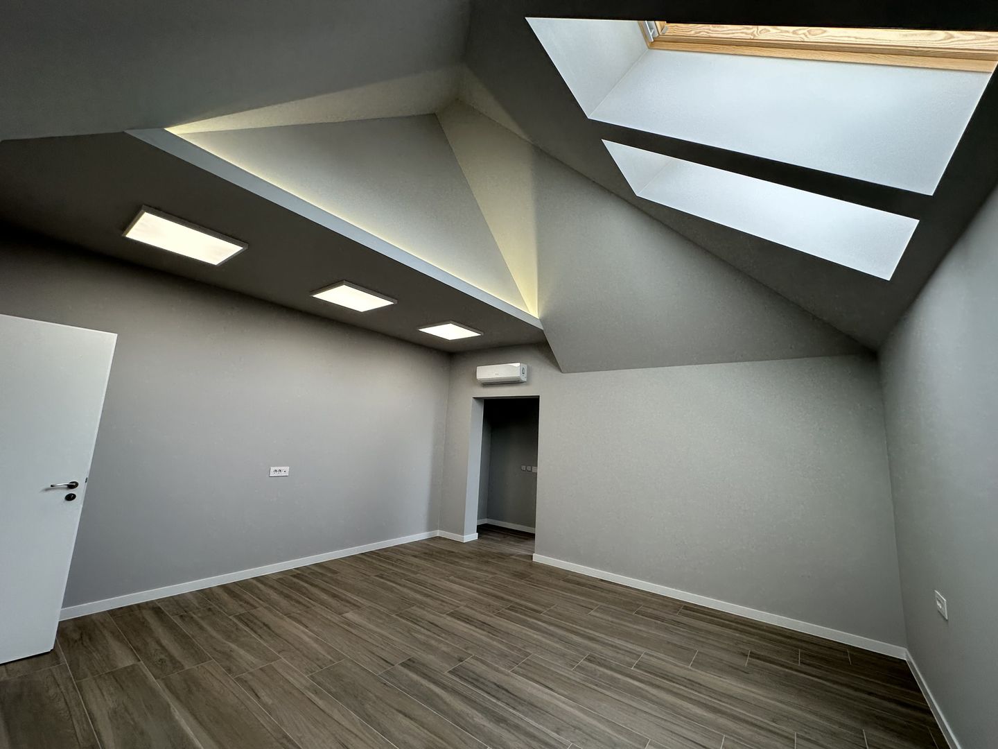 Casa pretabila birouri - Poză 44