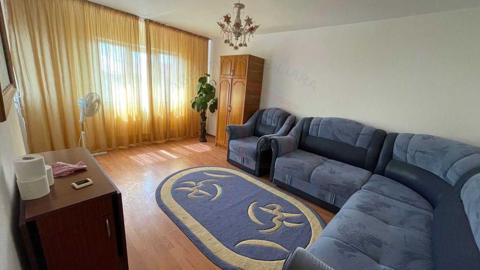 Inchiriere apartament 3 camere, Micro 20, 65 mp, 384 EURO/Luna - Poză 1