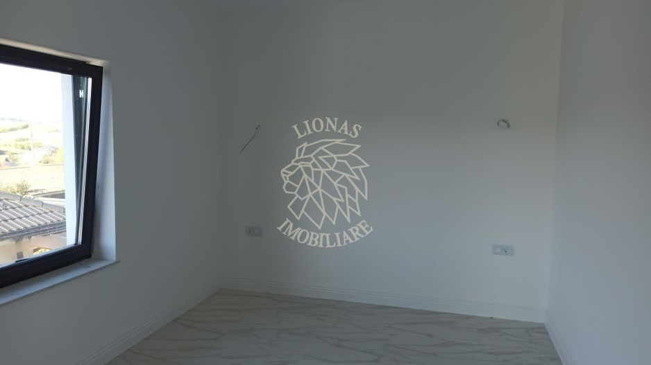 Casa Ultrafinisata 4 camere 121 mp-teren 500 mp-Valea Sigmirului - Poză 7