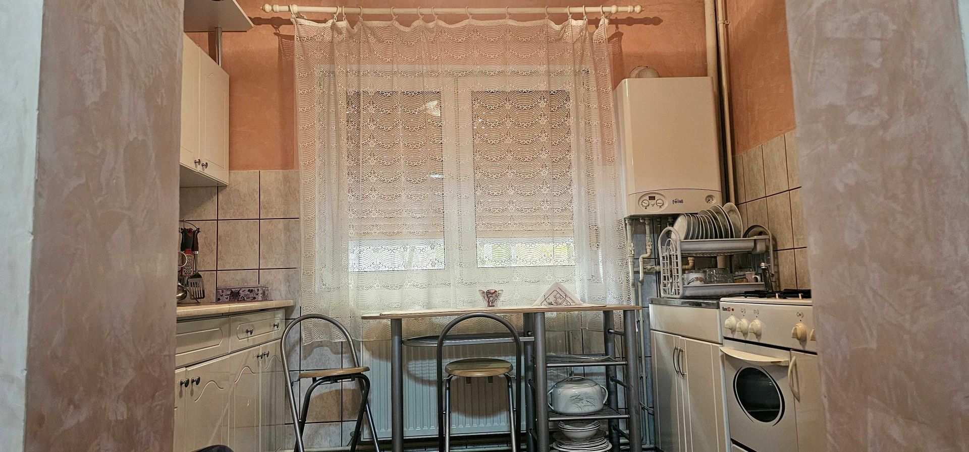 BRASADAS vinde ap 2 cam RENOVAT la PARTER in Micro 16. - Poză 3