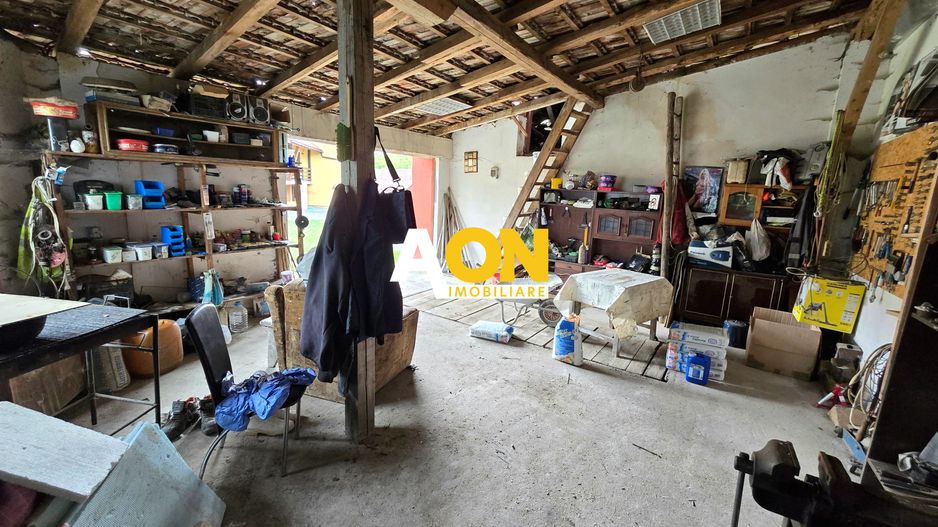 Casă Individuală, 1715mp Teren, Ampoița - Poză 19