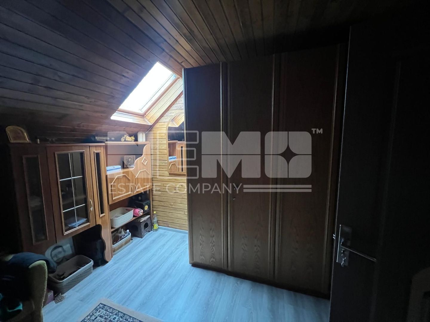 Casa la Rosu | 821Mp | Dornesti - Poză 5