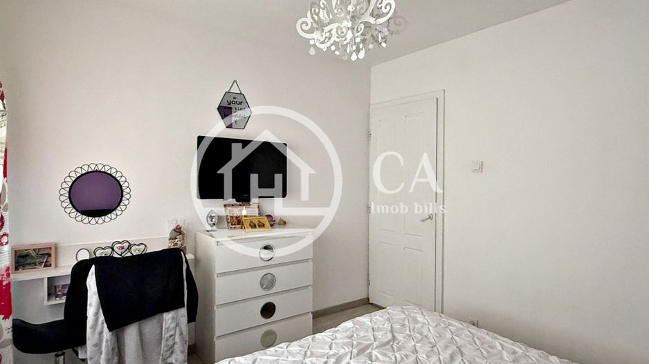 Apartament de vânzare 2 camere în zona Rogerius - Poză 6