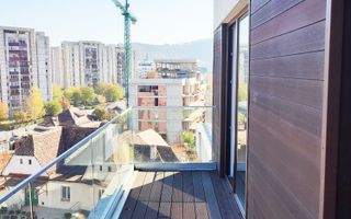 Apartament cu priveliste frumoasa,in bloc nou,zona colinei - Poză 1