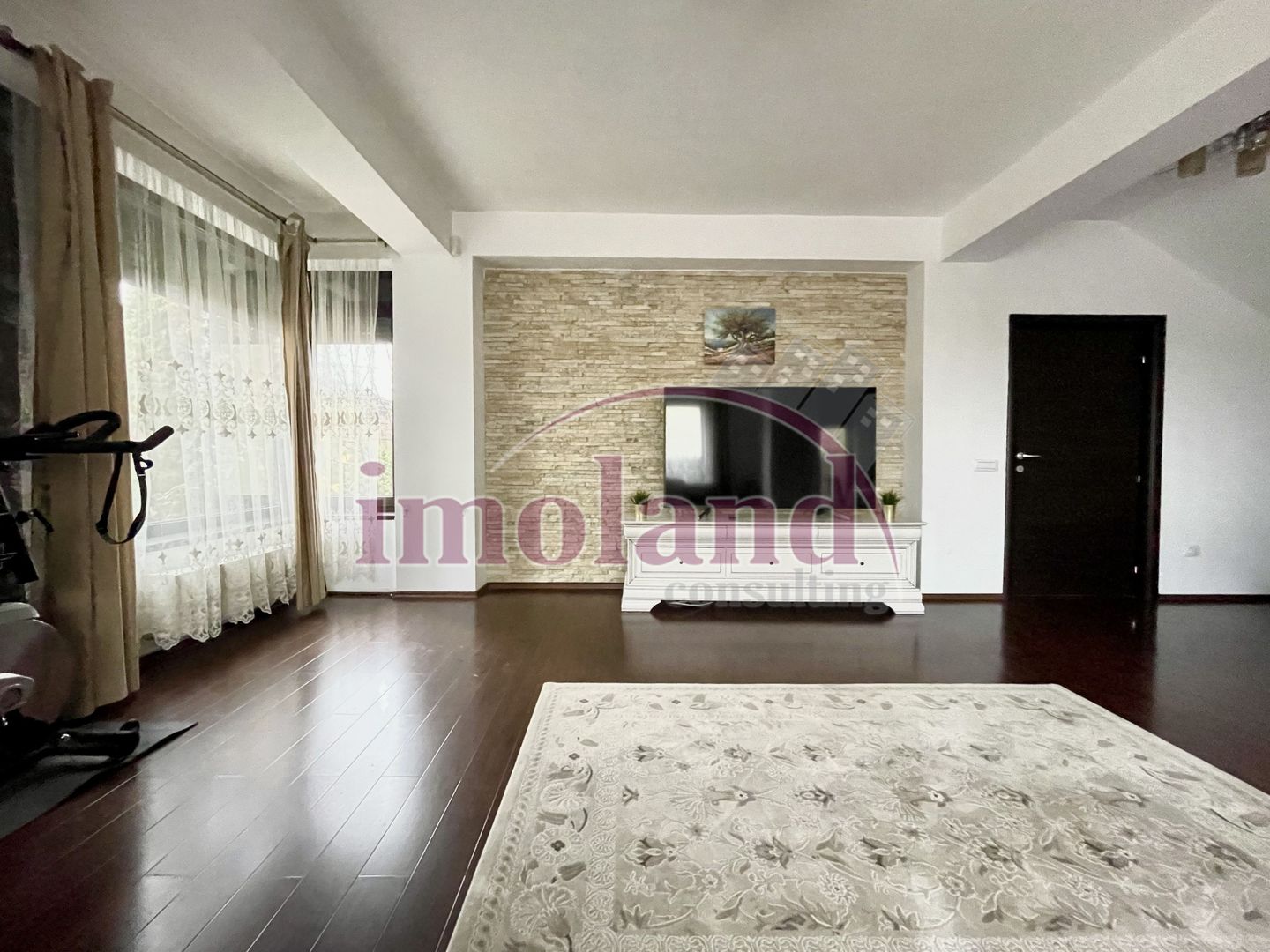 Închiriere vila 2018, 3 camere 150 mp - complex închis, Pipera - Poză 12