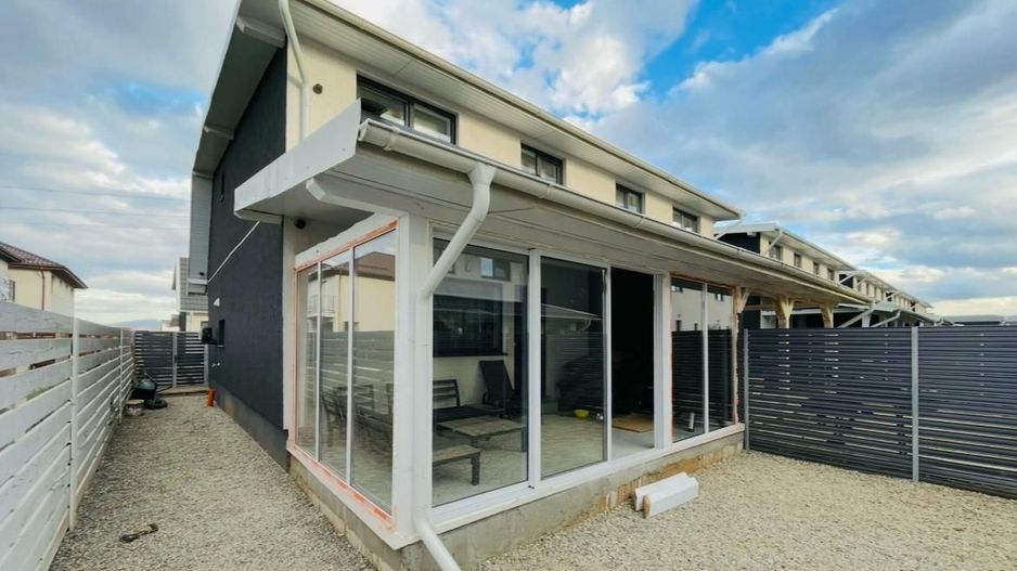 Casa 4 camere semimobilata in Cartier Izvor Tarlungeni Brasov - Poză 11