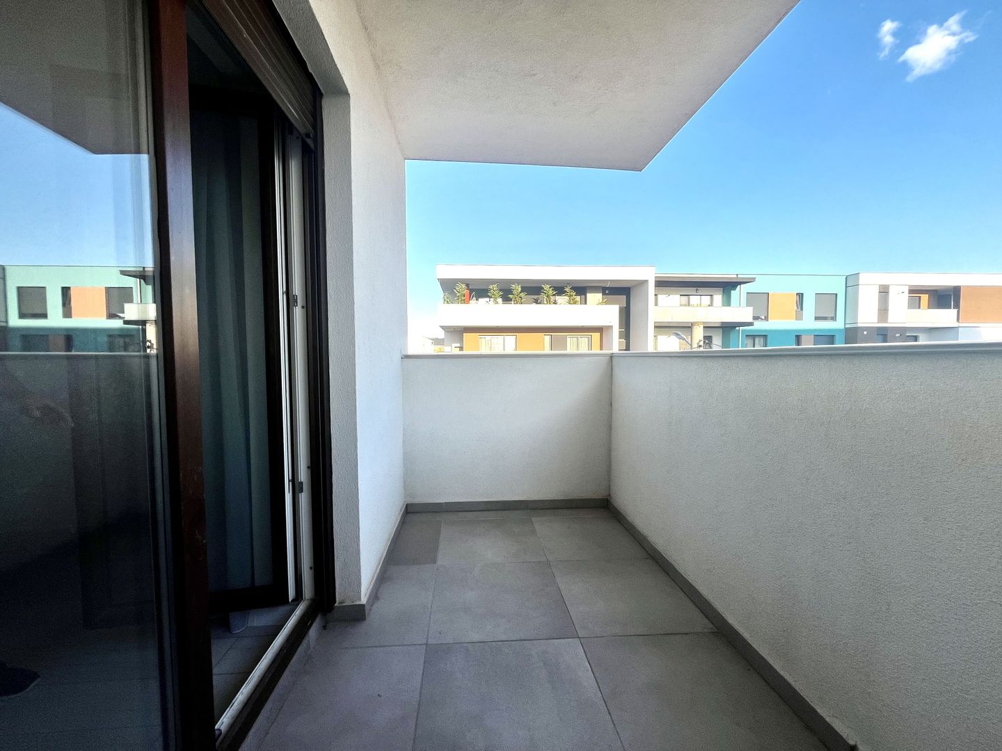 Apartament 3 camere, prima închiriere, intrare  Dumbrăvița - Kaufland - Poză 12