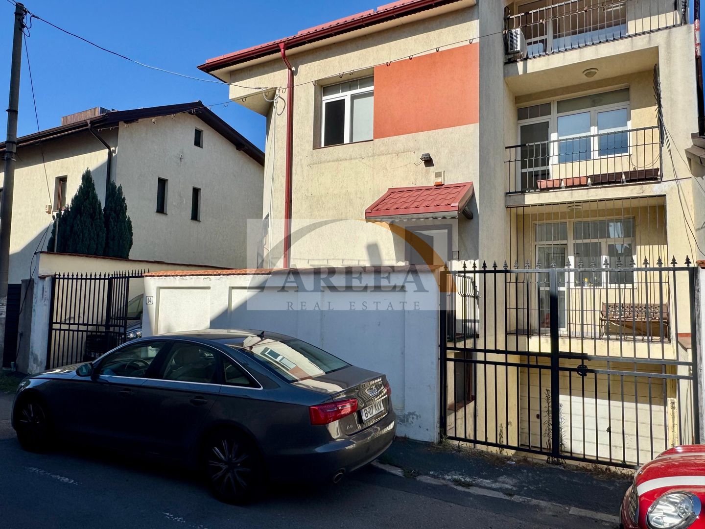 OPORTUNITATE - vila-curte individuala-garaj la Domenii-Popisteanu - Poză 1