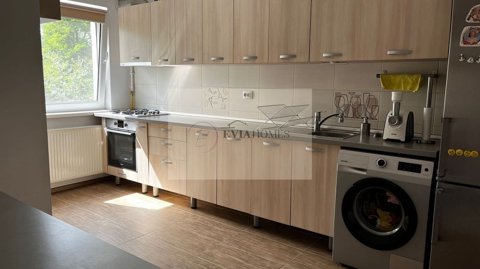 Apartament cu 2 camere și parcare exterioara inclusa/zona BMW Floresti - Poză 2