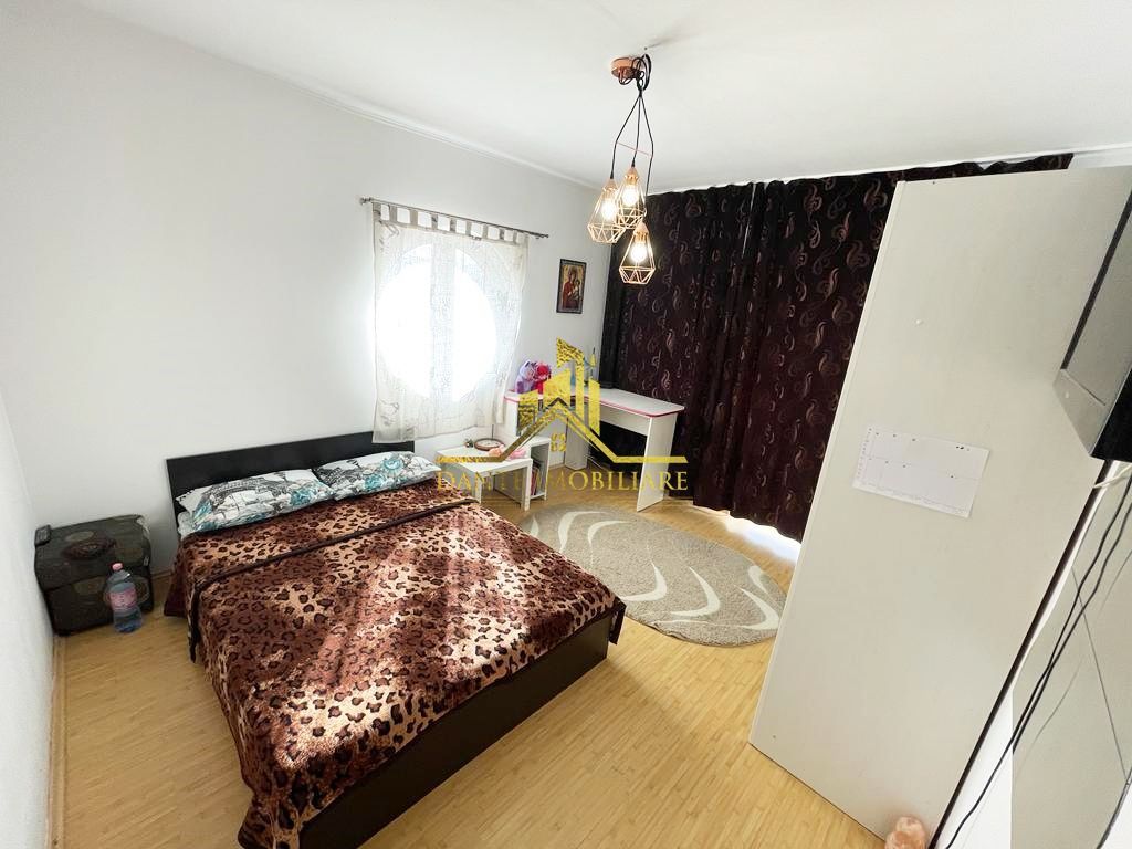 Duplex, 4 camere, modern, garaj, curte, balcon, zona Someseni - Poză 11