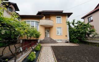 Chirie, casă, 4 camere, str-la Olga Vrabie, Râșcani - Poză 1