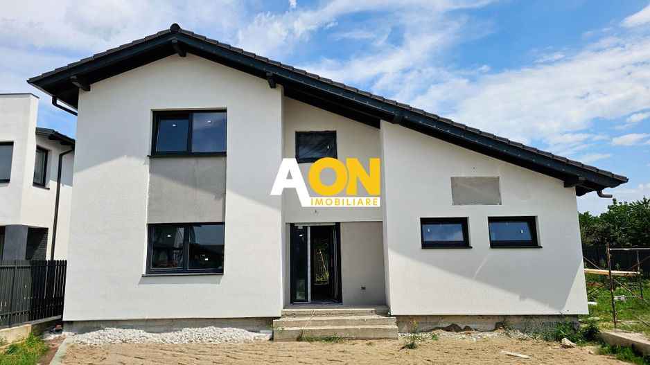 Casa 4 camere, predare la cheie, 443 mp teren, Cetate - Poză 1