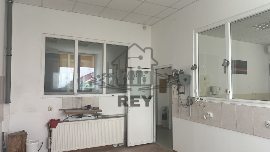 Ap. 108 mp– Parter, Centru Istoric, Pretabil Cabinet/Birou/Locuință/Reg Hotelier - Poză 21