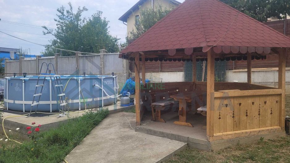 Casă și teren în Breazu, Str. Pârâului – 4 camere, 700 mp teren - Poză 3