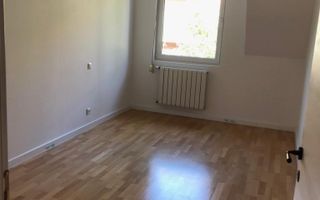 VILA CU 4 DORMITOARE IN COMPLEX REZIDENTIAL - Poză 6