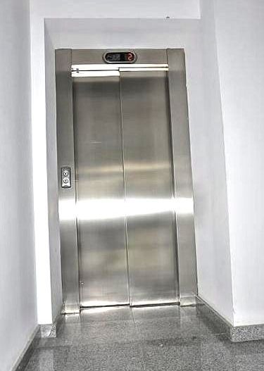 ✨ închiriez Apartament cu 2 camere, 70 mp, centrală proprie, metrou Republica - Poză 8