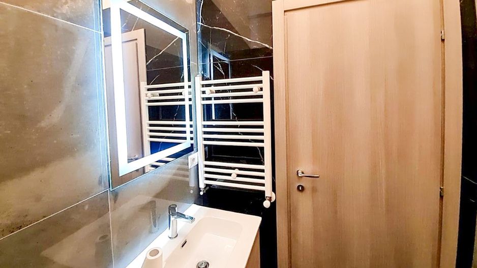 Vânzare apartament 3 camere 84mp - Poză 13