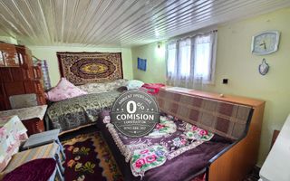 Gospodărie tradițională în localitatea SECUIA, la 10 km de Vaslui; - Poză 9