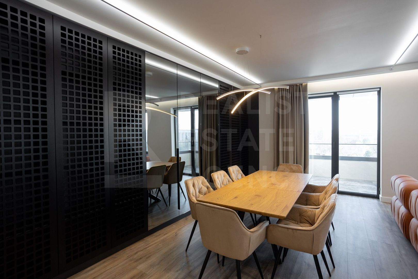 Vânzare, apartament, 2 odăi + living, str. Tricolorului, Centru - Poză 24