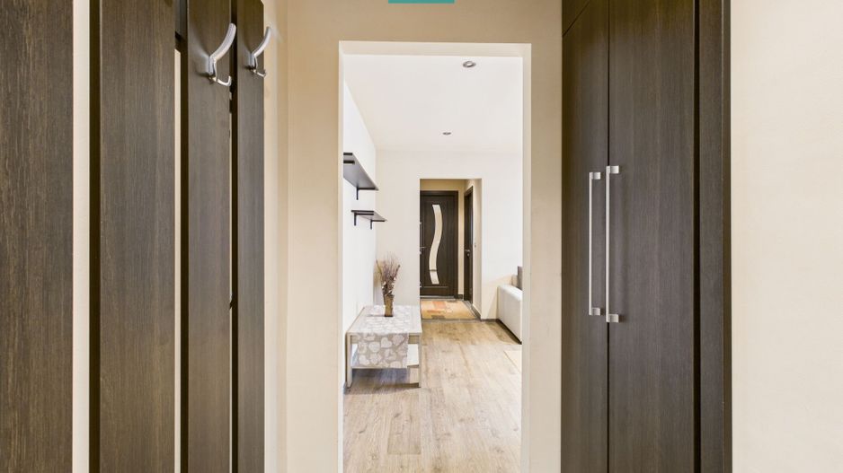 Apartament cu 2 camere semidecomandat în zona UTA - Poză 12