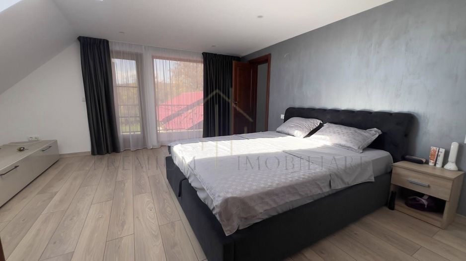 Casa de vanzare la 13 km de Onesti - Poză 6