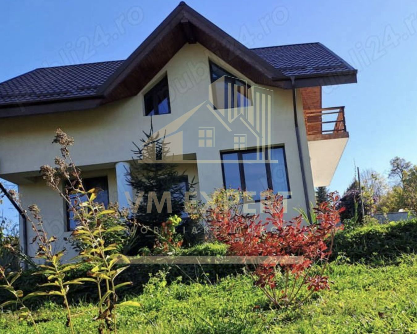 VILA DE VANZARE, CAMPULUNG, ZONA MARCUS, 150 MP, TEREN 1843 MP - Poză 1