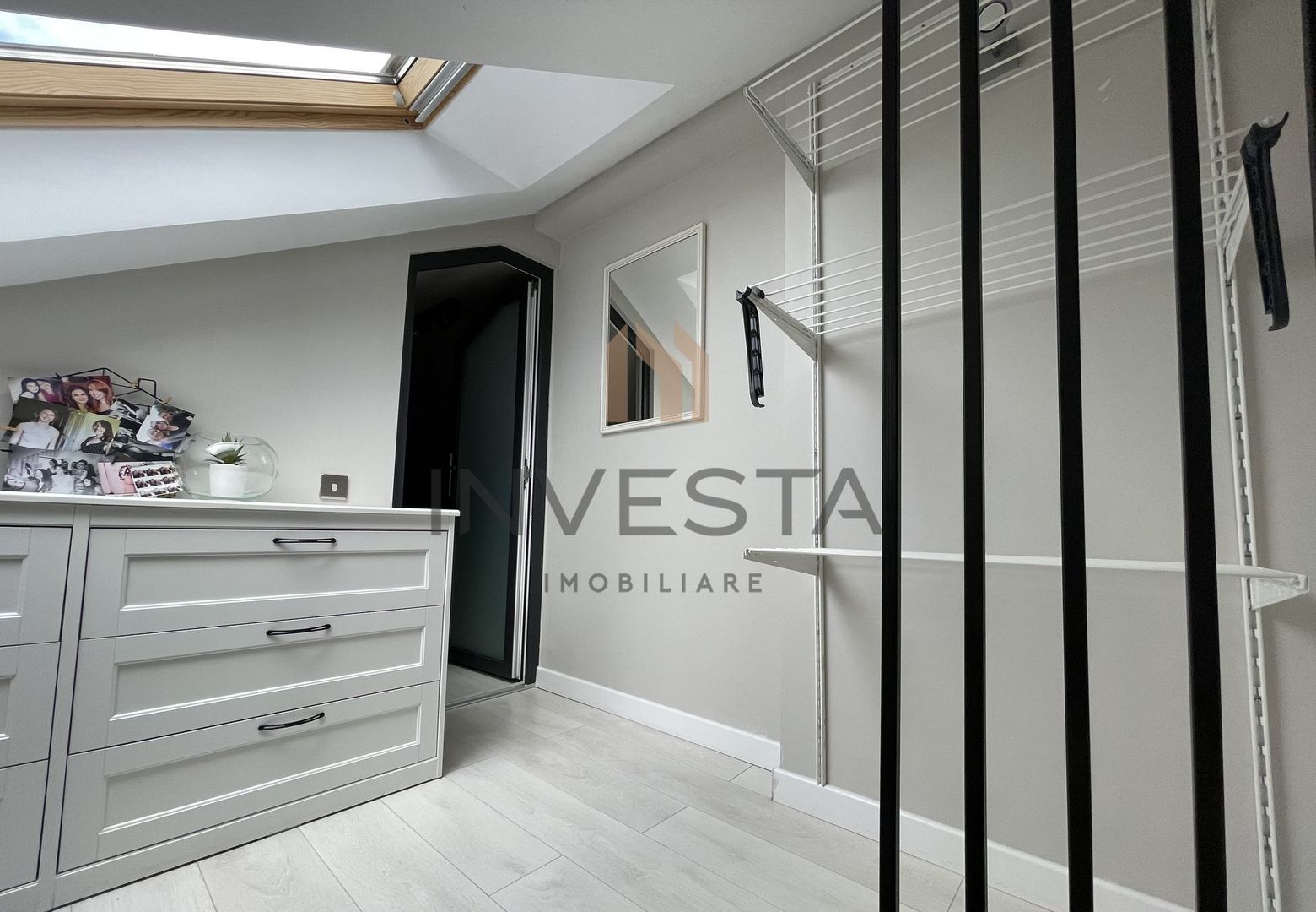 Apartament de 4 camere modern pe doua niveluri, parcare, Buna Ziua - Poză 17