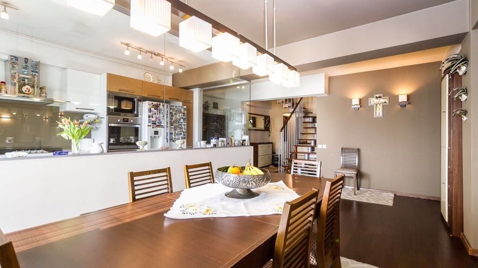 Duplex. 4 camere. Lux  Metrou Aparatorii Patriei. - Poză 1