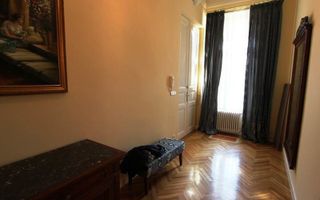 APARTAMENT DEOSEBIT IN ZONA CENTRALA - Poză 12